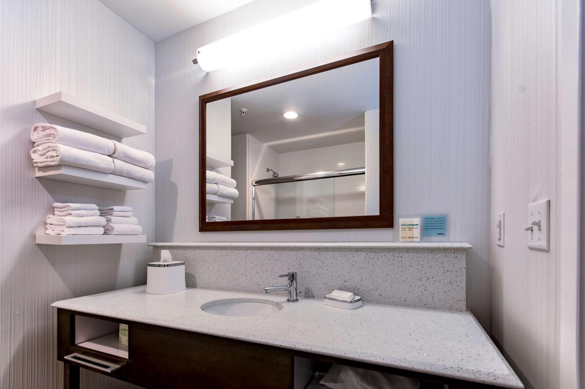 Hampton Inn Lockport - Buffalo, Ny מראה חיצוני תמונה
